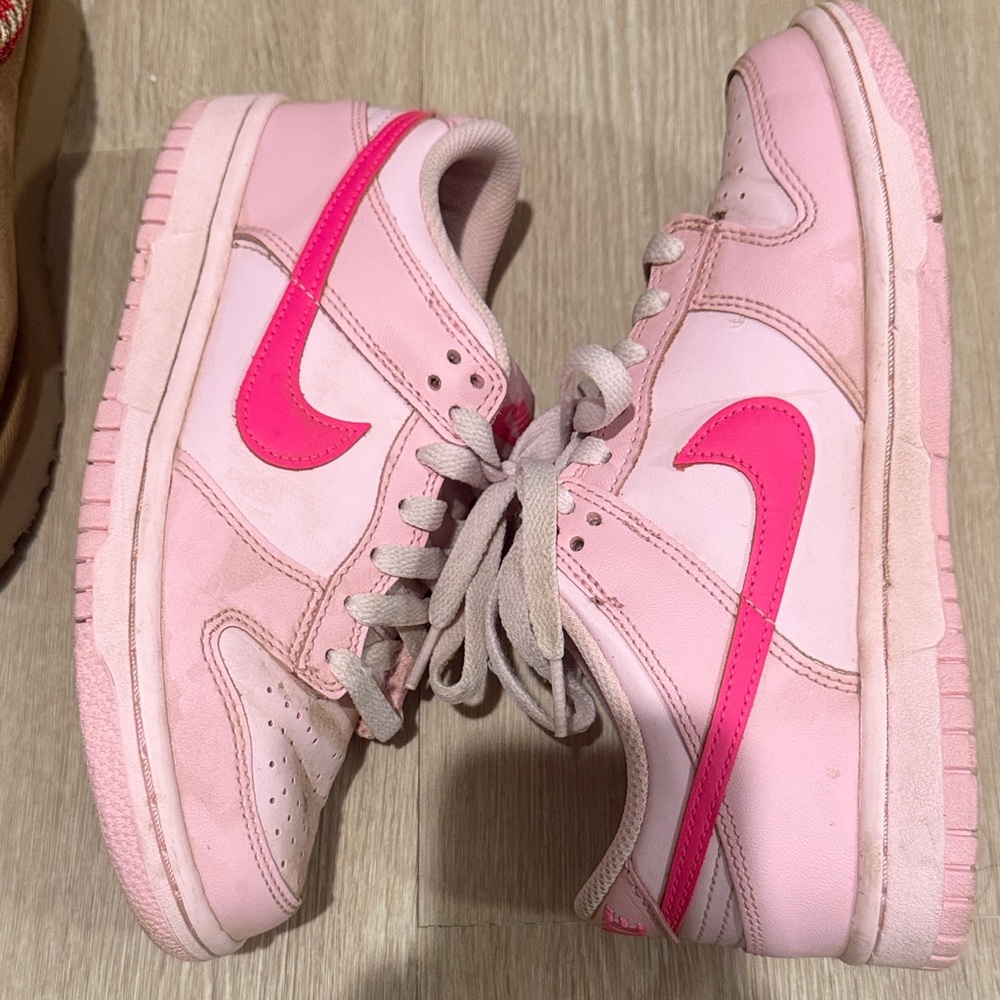 Nike Soft pink dunks